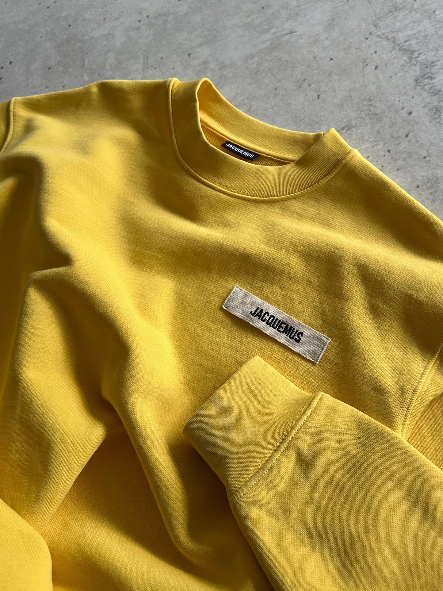 Jacquemus Heavyweight Grosgain patch logo Crewneck Sweatshirt (L)