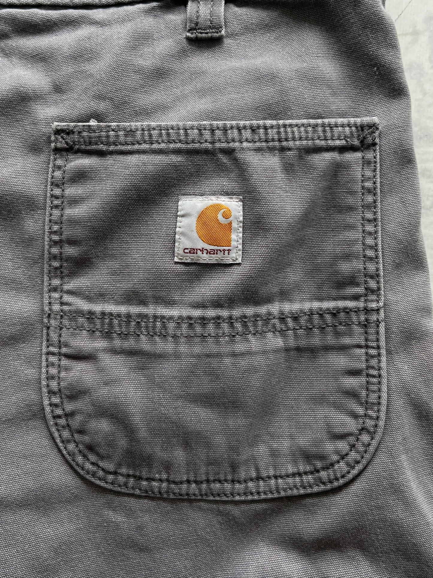 Vintage Carhartt carpenter work pants (W36 x L30)