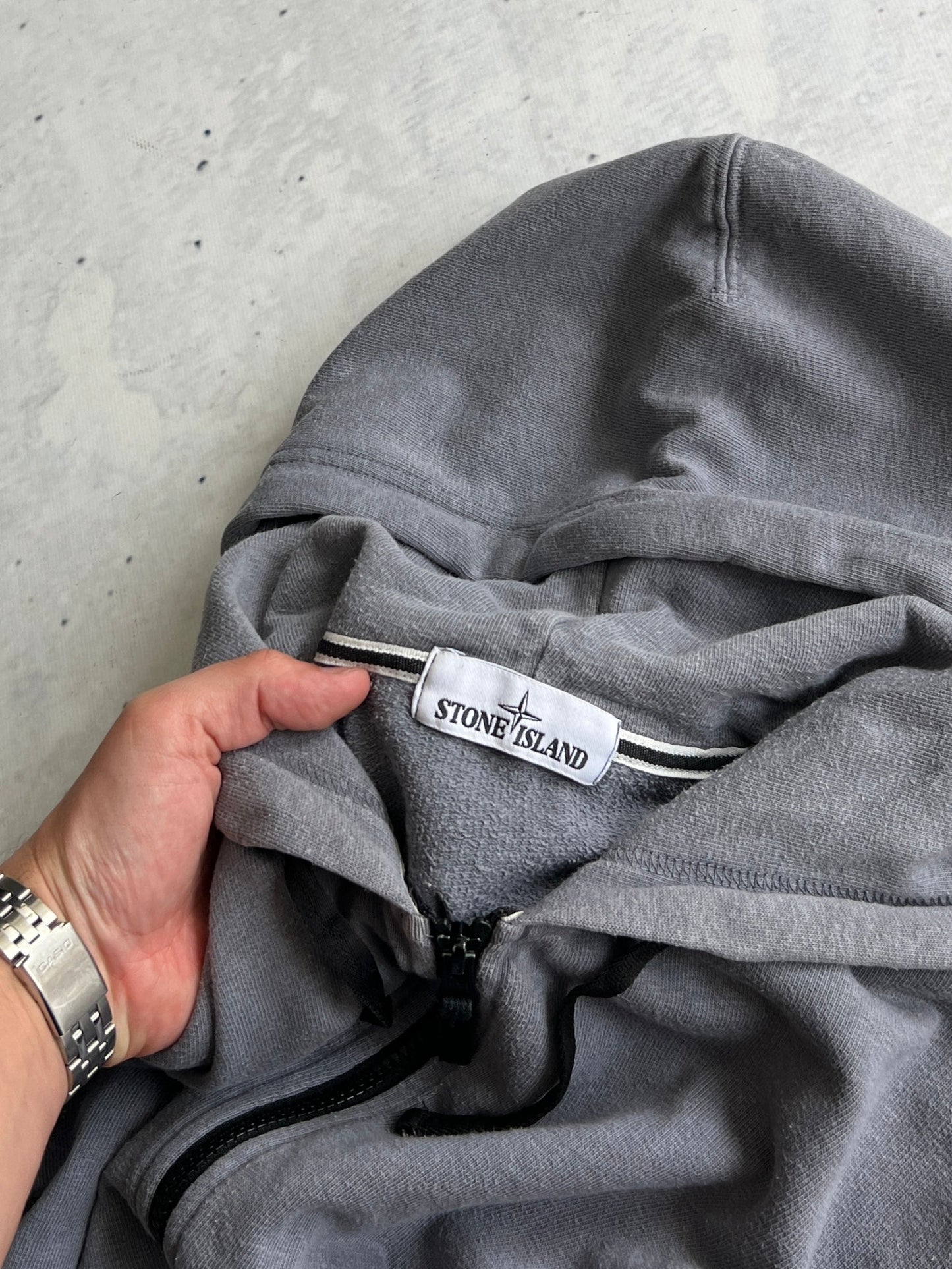 SS/16 Stone Island Zip Up Hoodie (L)