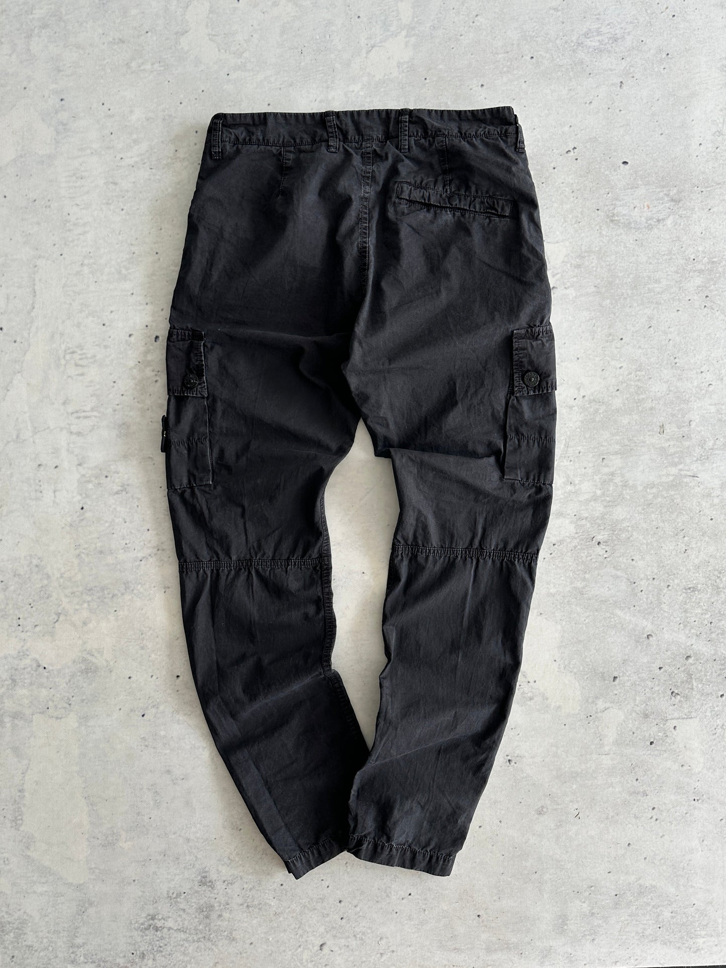 Stone Island heavyweight Cargo Pants (W32 x L30)