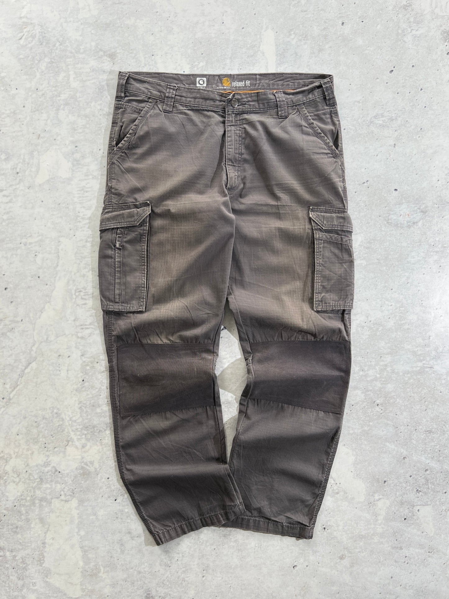 Vintage Carhartt work pants (W38 x L32)