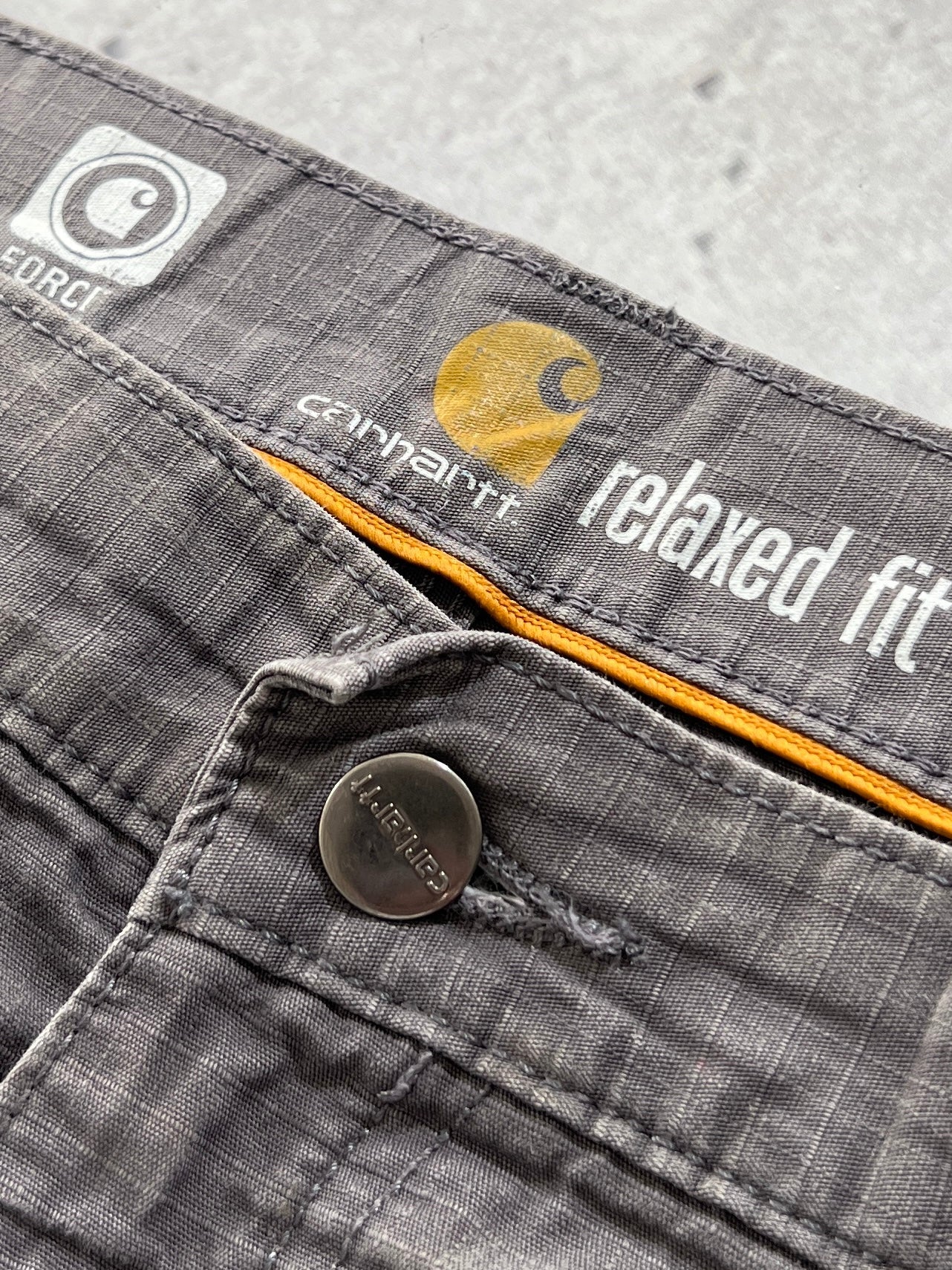 Vintage Carhartt work pants (W38 x L32)