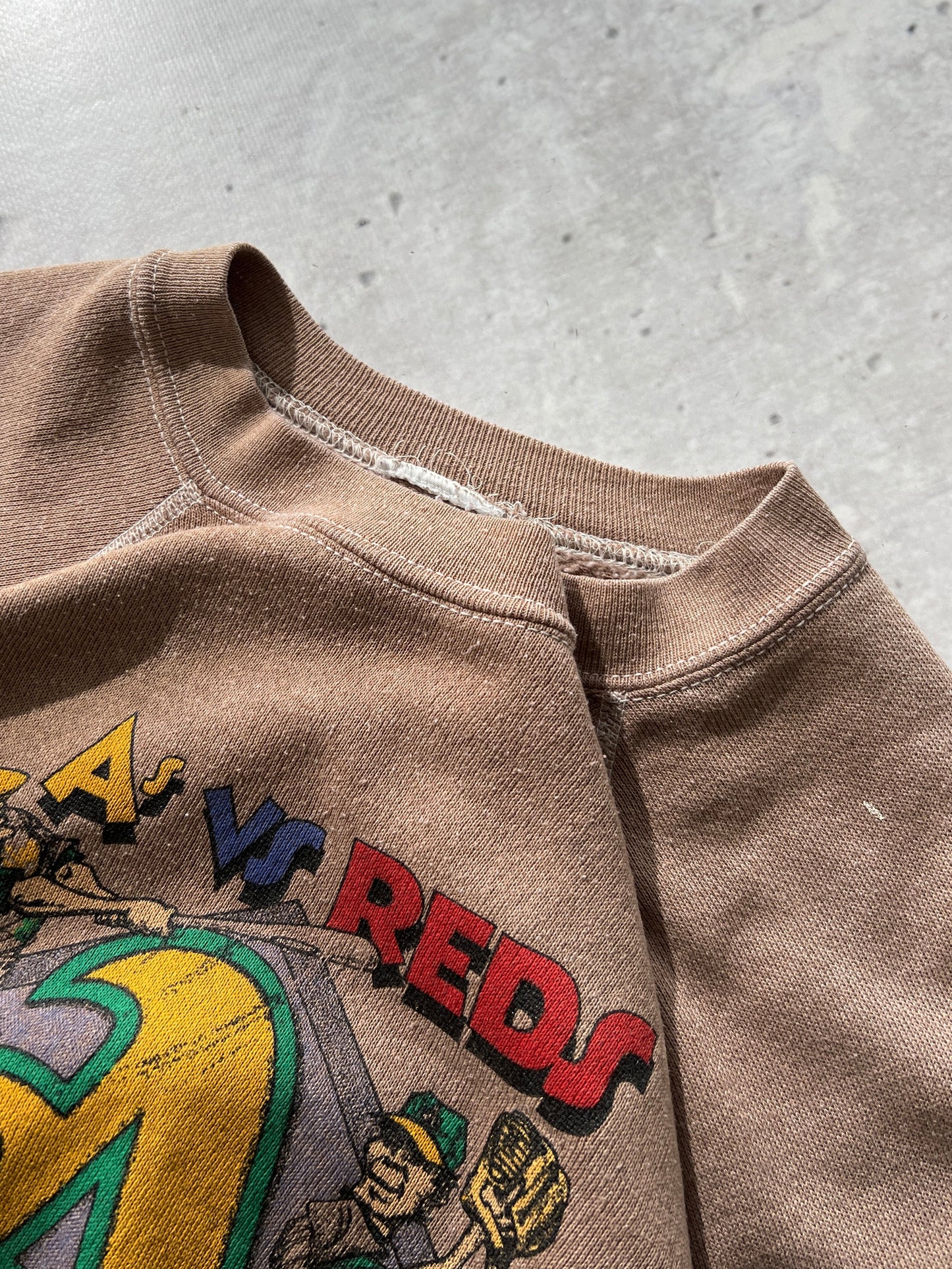 1990 A's vs Reds crewneck sweatshirt (L)