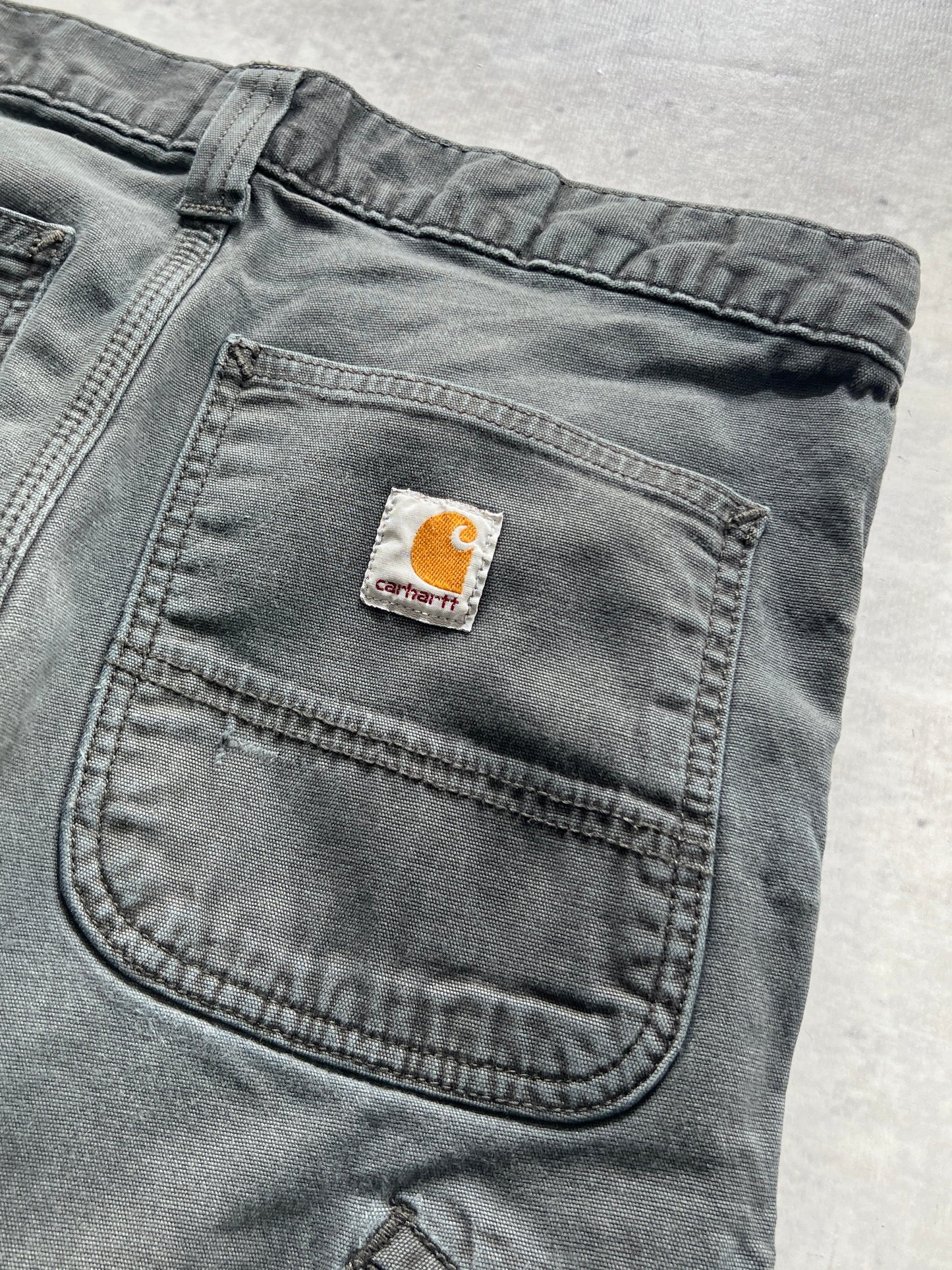 Vintage Carhartt work pants (W31 x L32)