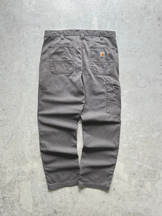 Vintage Carhartt carpenter work pants (W36 x L30)