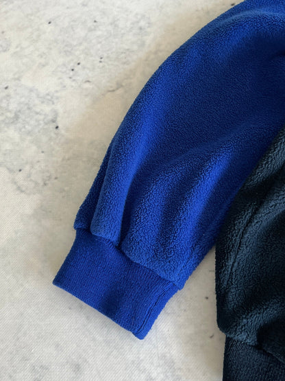 90's Nike Embroidered Spell Out Fleece Sweatshirt (XS/S)