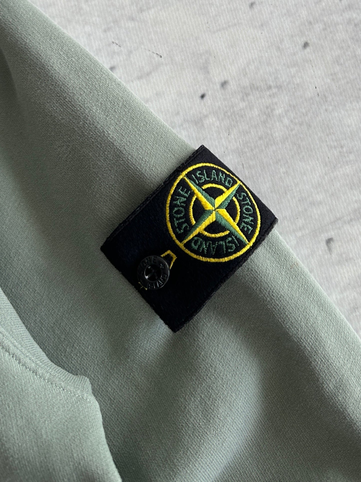 AW/23 Stone Island Pullover Hoodie (S/M)